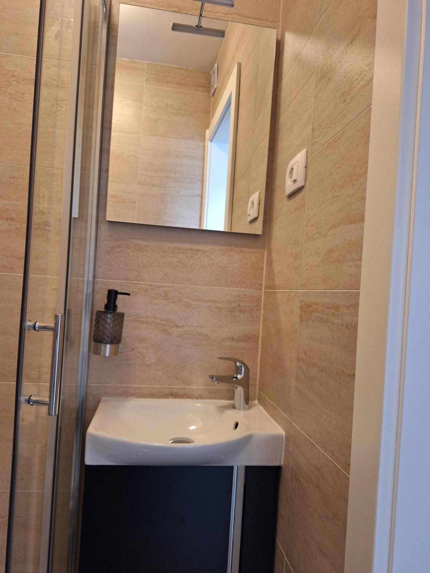 Apartments Romana Slatine Εξωτερικό φωτογραφία
