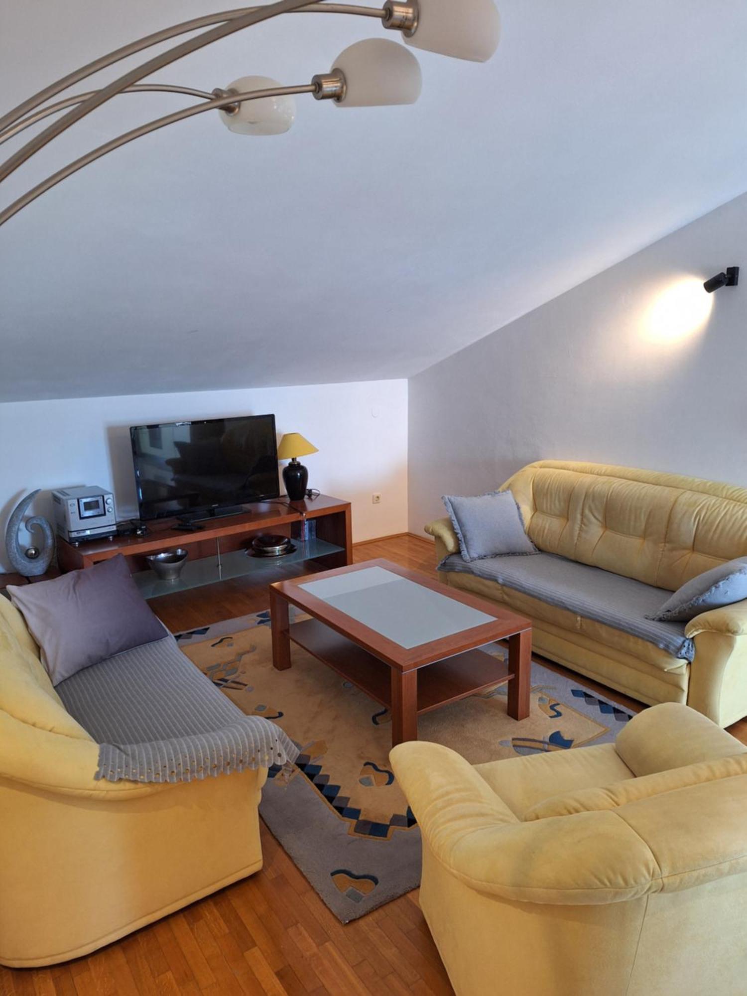 Apartments Romana Slatine Εξωτερικό φωτογραφία