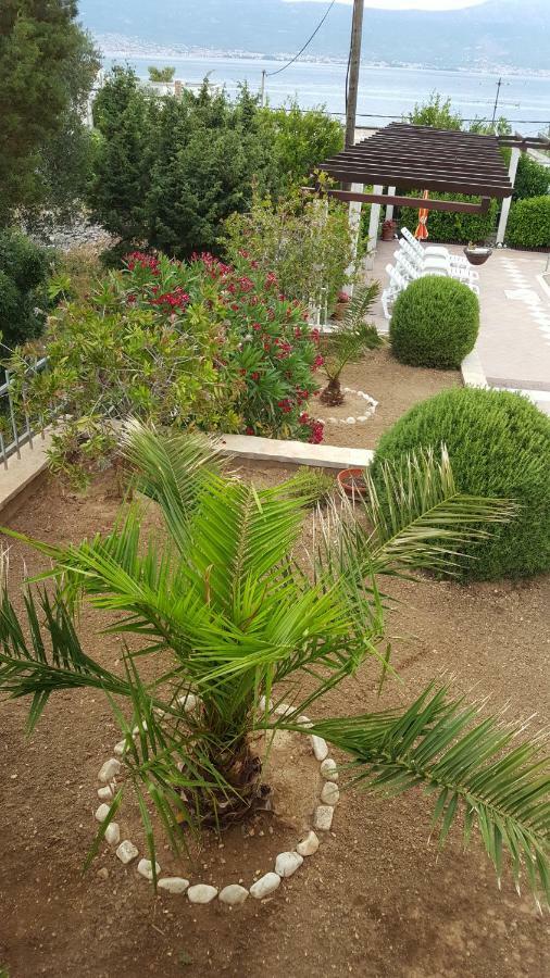 Apartments Romana Slatine Εξωτερικό φωτογραφία